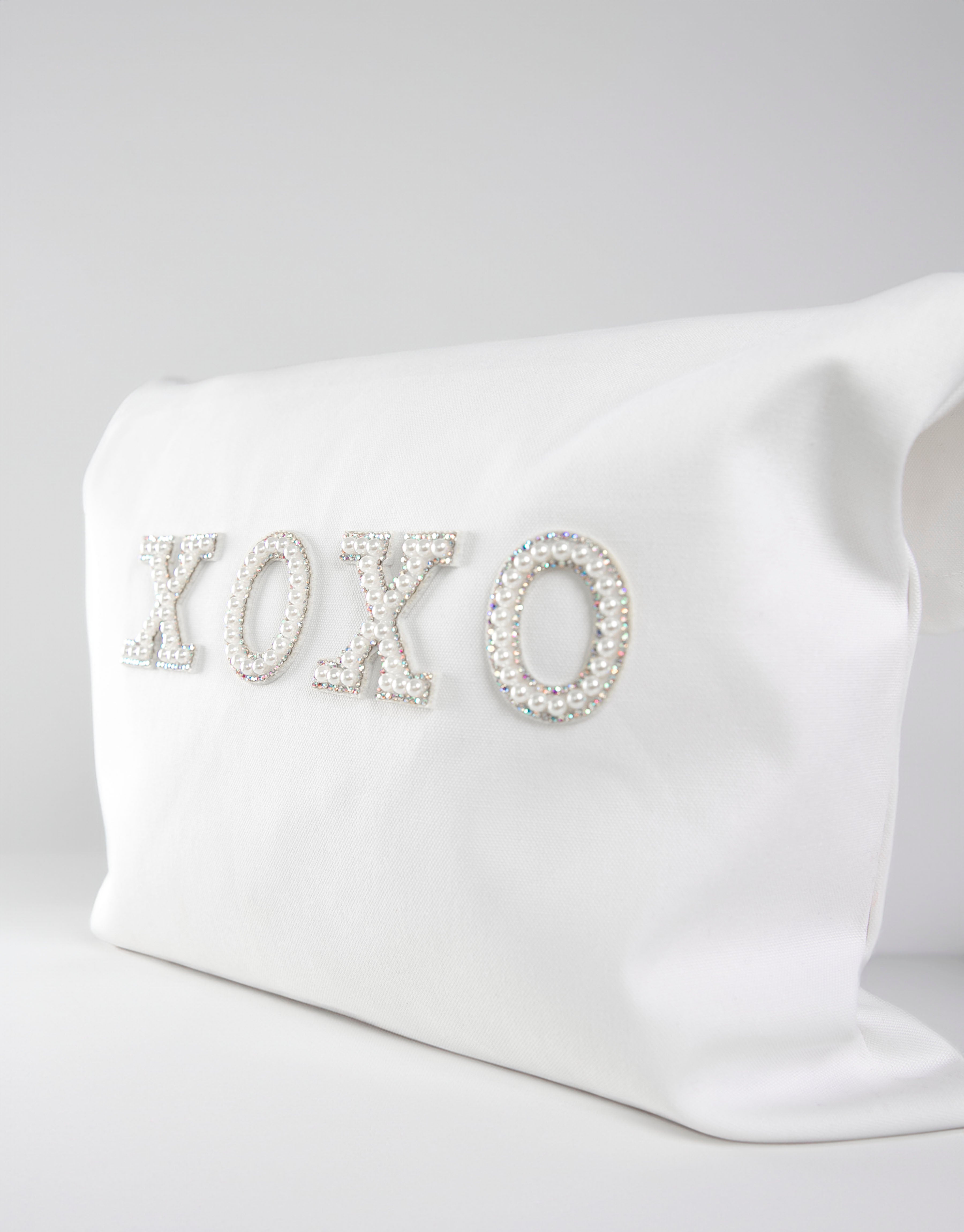 23Dreams XOXO Pearl and Rhinestone Iron patch on white organice canvas tote bag