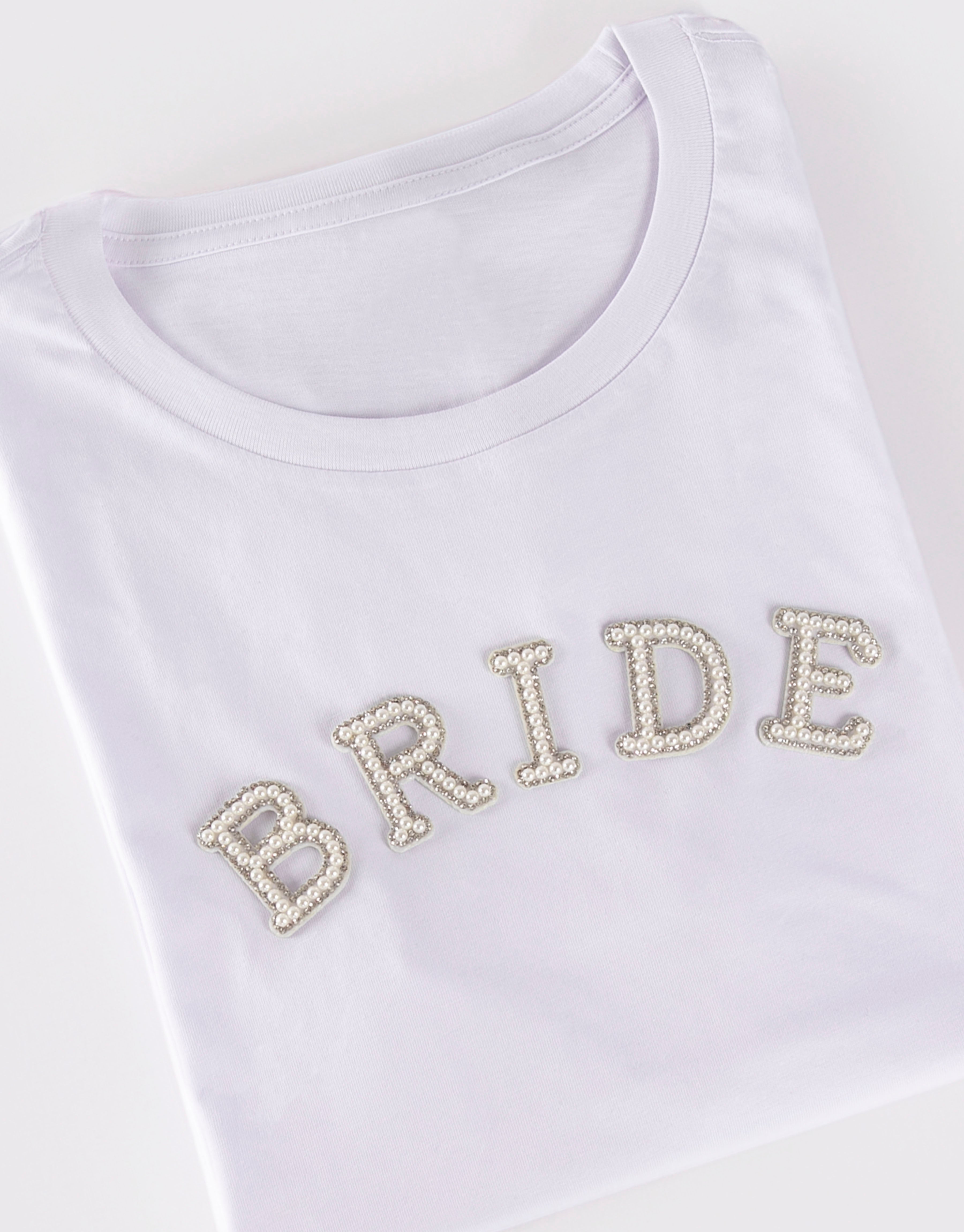 23Dreams White Bridal Pearls Cotton T-Shirt - Perfect Gift for the Bride
