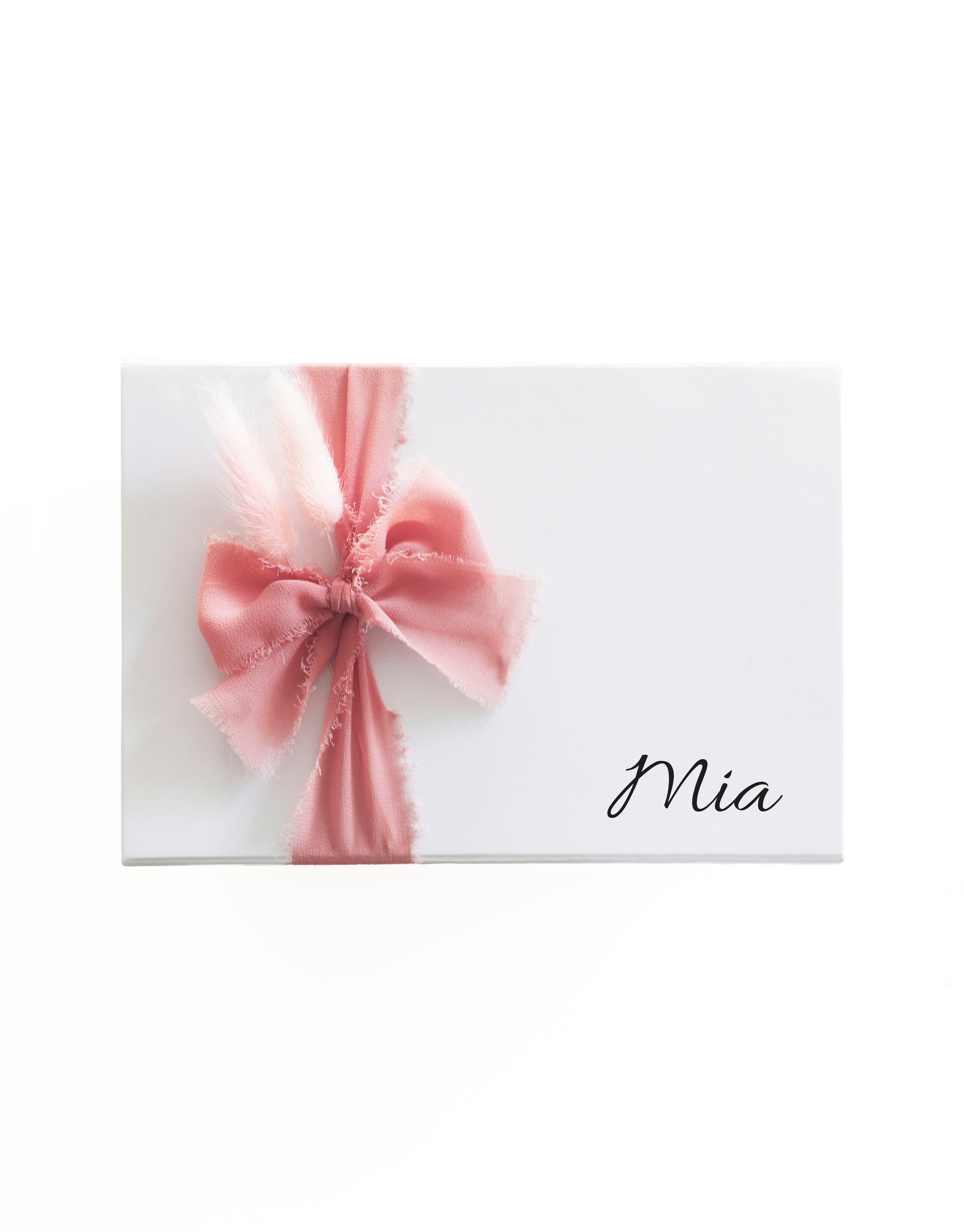 23Dreams Personalised Gift Box with Pink Ribbon