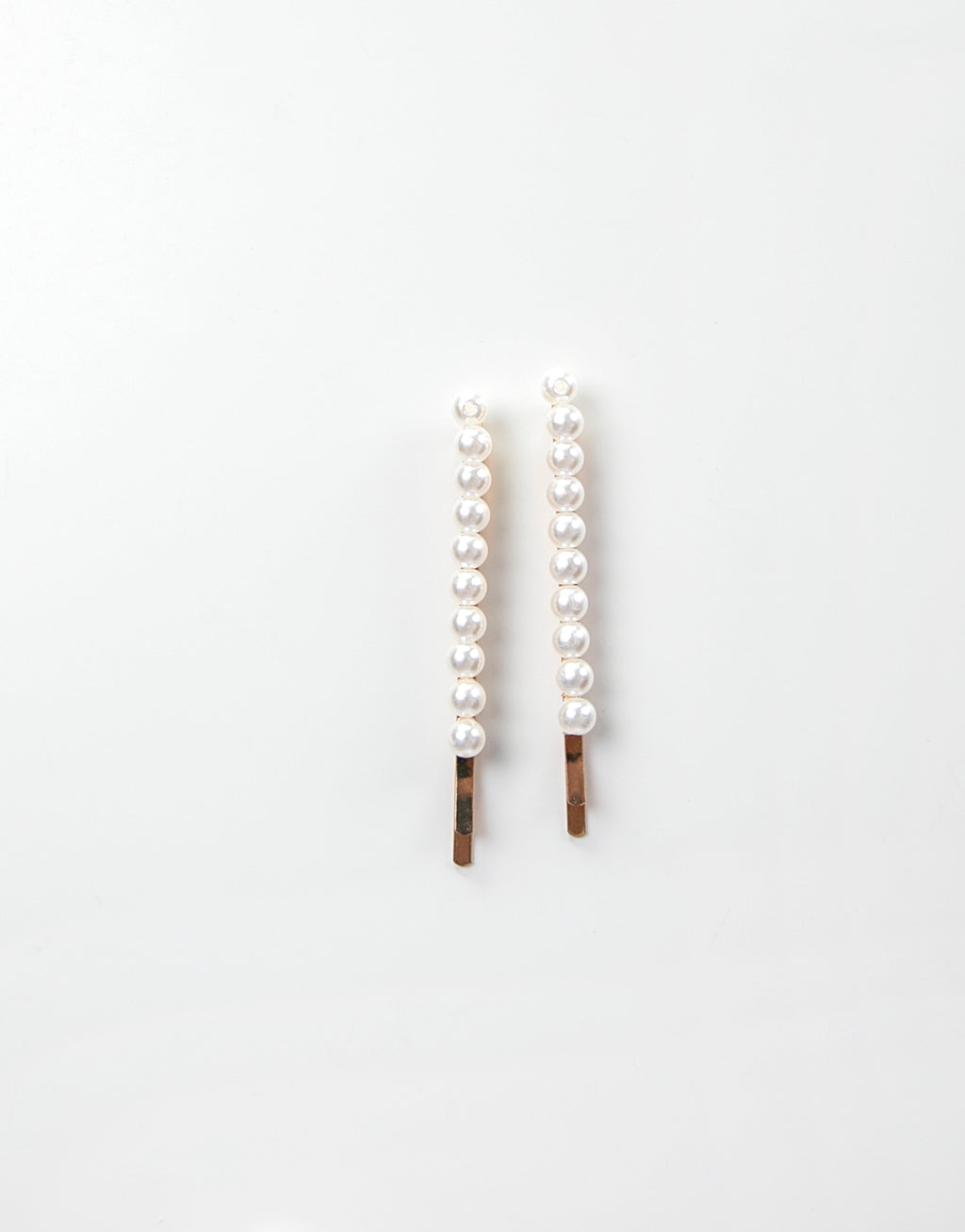 23Dreams White Pearled Hair Clip Set of 2 in Gold - side by side